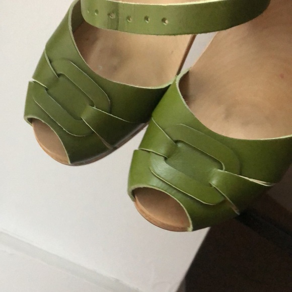 Swedish Hasbeens Green Heeled Sandals - Picture 4 of 7